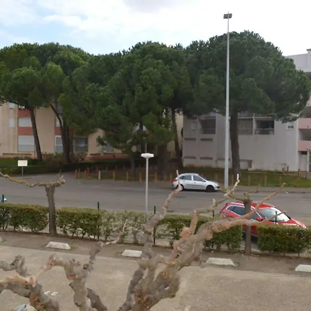 Familial Proche Avec Terrasse, Parking Prive, Au Grau-du-roi - Fr-1-250-136 Apartment Le Grau-du-Roi